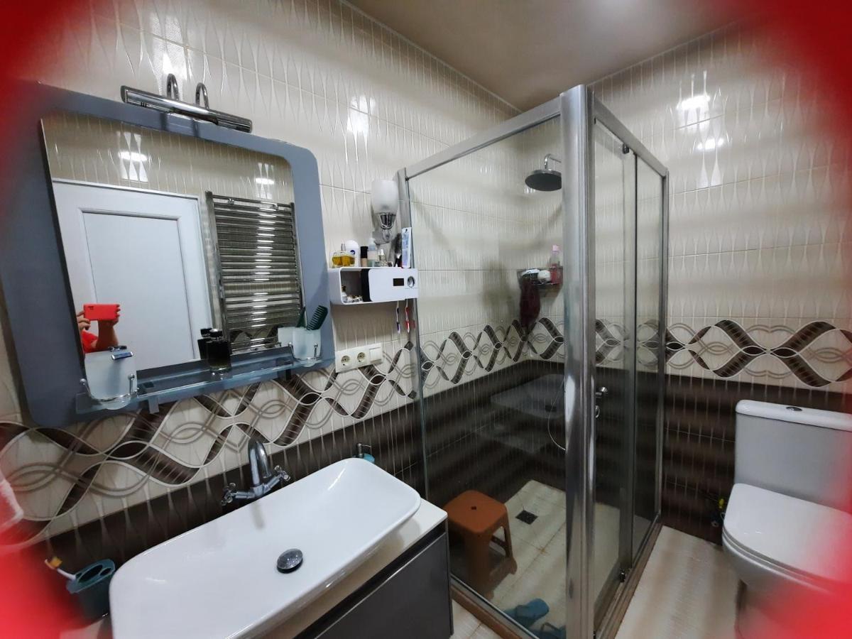 Apartment Desi With Sea View On The Beach In Батуми Экстерьер фото
